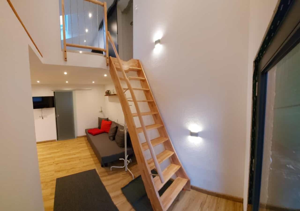 Ferienhaus: Mitten Auf Dem Reiterhof Öhringen Eksteriør bilde